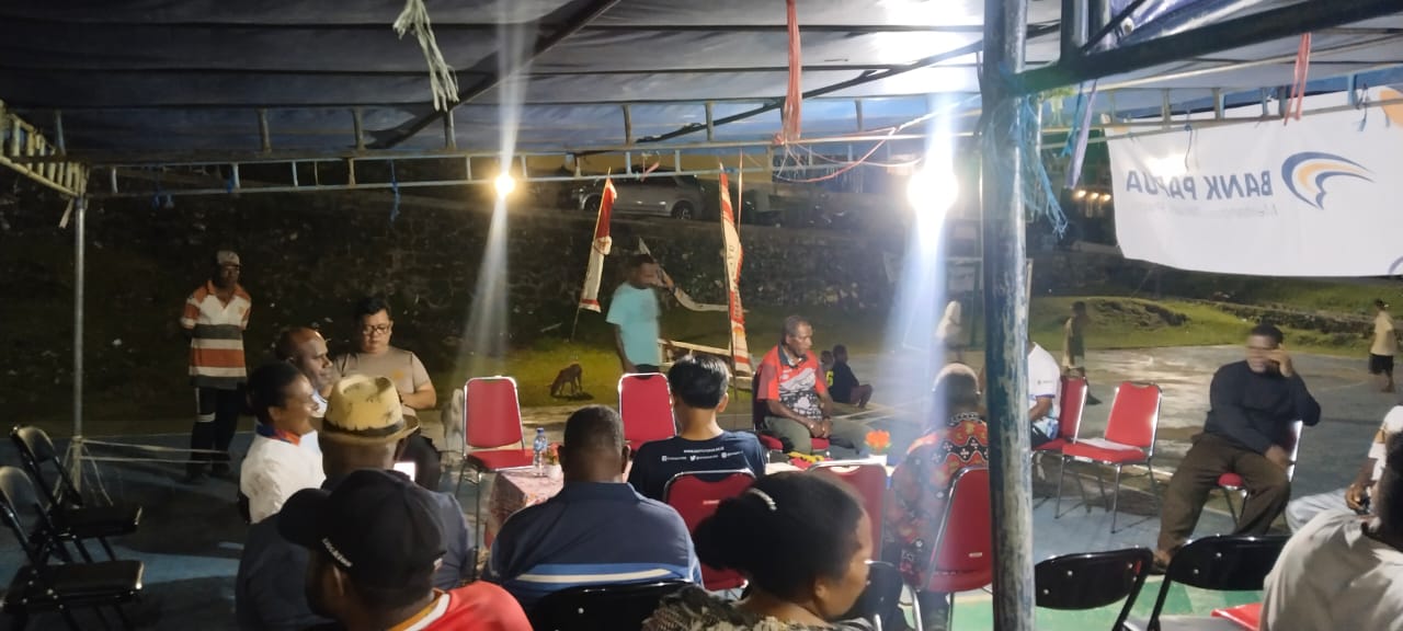 Pemerintah Daerah dan Polsek Ayamaru Gelar Rapat Persiapan HUT Injil Masuk Mefkajim ke-77 Tahun Pemerintah Daerah dan Polsek Ayamaru Gelar Rapat Persiapan HUT Injil Masuk Mefkajim ke-77 Tahun