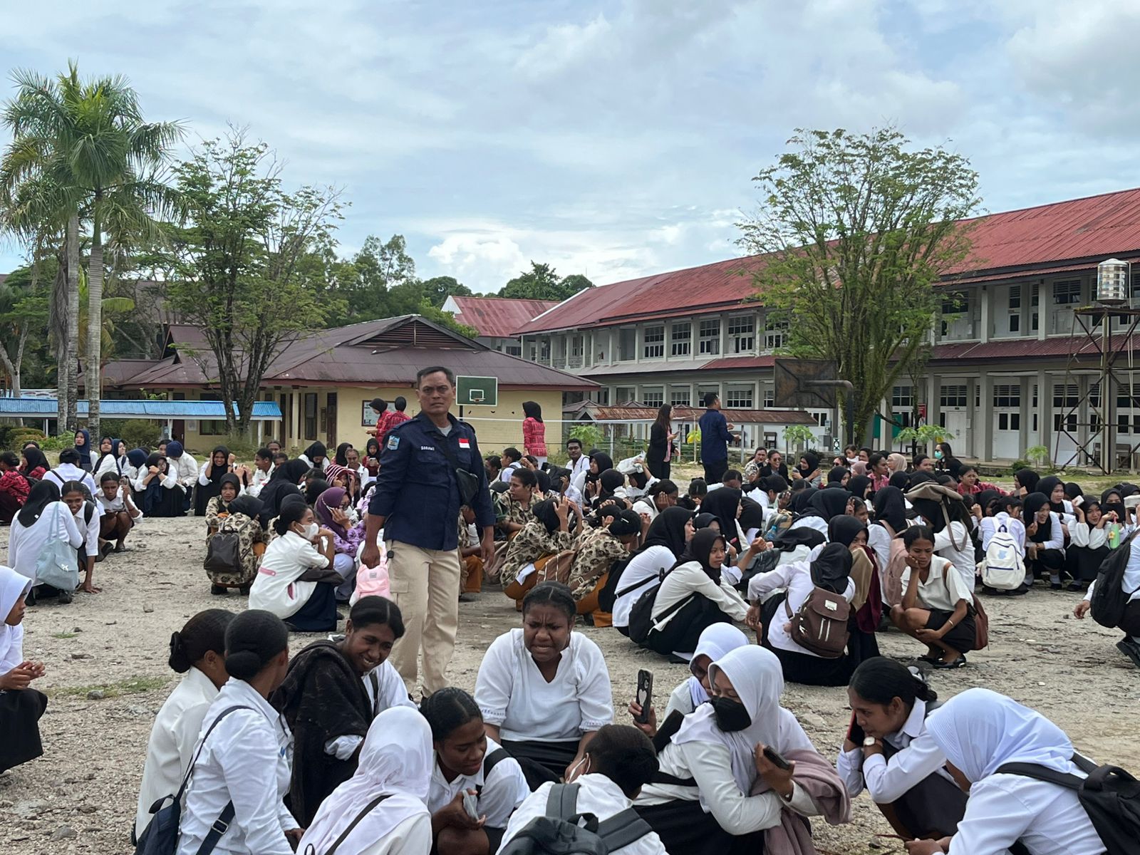 Simulasi Manajemen Bencana di Poltekkes Sorong, Siapkan Mahasiswa Tenaga Kesehatan Hadapi Situasi Darurat Simulasi Manajemen Bencana di Poltekkes Sorong, Siapkan Mahasiswa Tenaga Kesehatan Hadapi Situasi Darurat