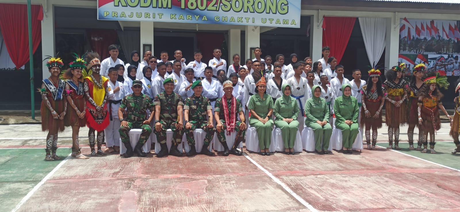 Kunjungan Kerja Pangdam XVIII/Kasuari dan Ramah Tamah Bersama Forkopimda di Kodim 1802/Sorong