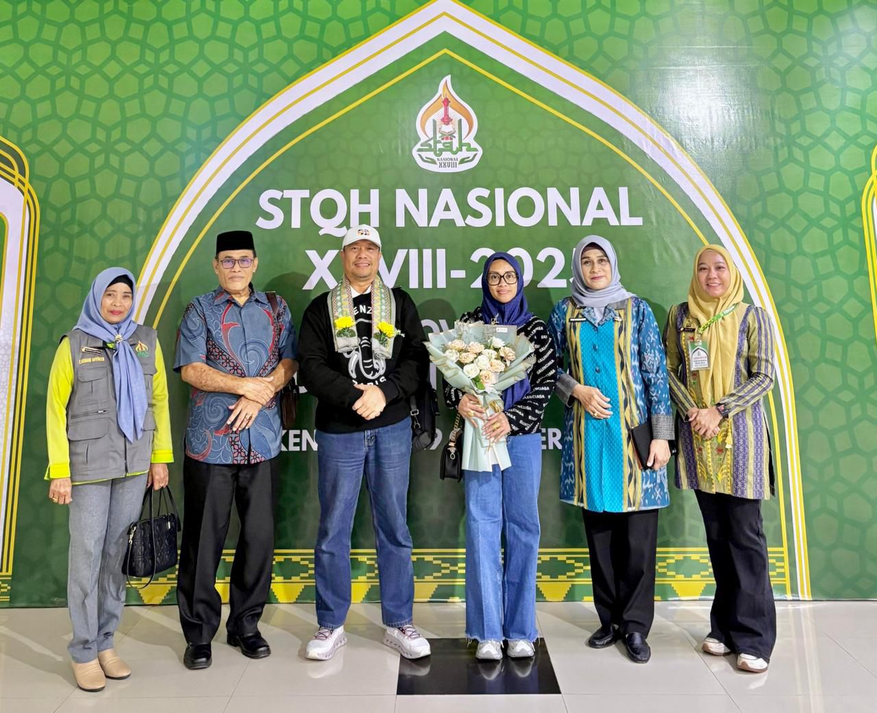 Papua Barat Daya Hadiri Malam Ta’aruf STQH Nasional XXVIII di Kendari, Siap Tampilkan Generasi Qurani Terbaik Papua Barat Daya Hadiri Malam Ta’aruf STQH Nasional XXVIII di Kendari, Siap Tampilkan Generasi Qurani Terbaik