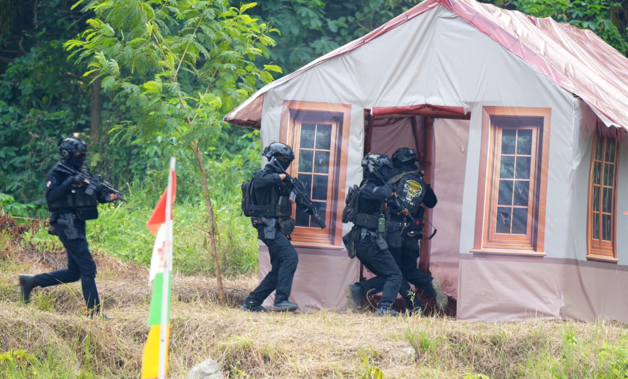 Panglima TNI Tinjau Markas Yontaipur Kostrad di Cikarang