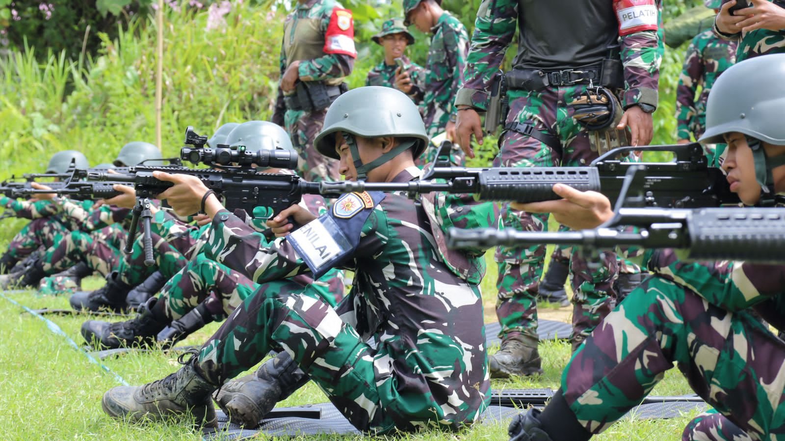 Denmako Koarmada III Latih Kemampuan Dasar Prajurit Melalui Latihan Menembak Denmako Koarmada III Latih Kemampuan Dasar Prajurit Melalui Latihan Menembak