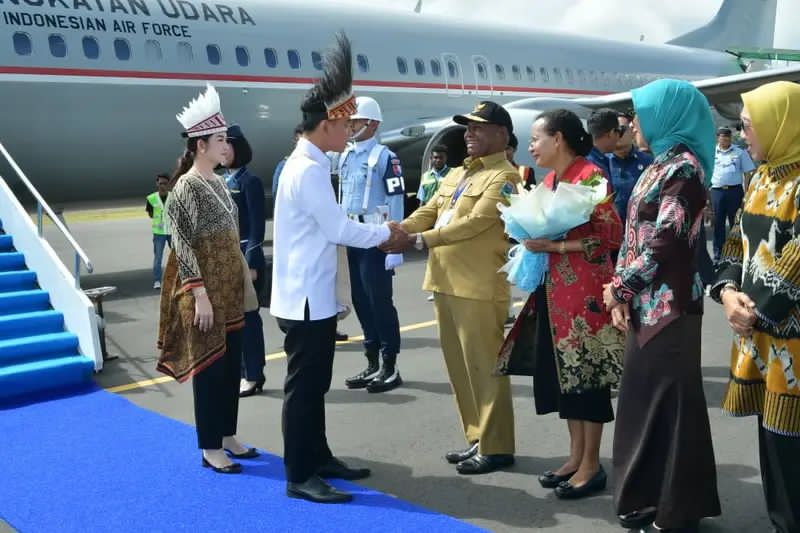 Kunker Wapres ke Manokwari Menegaskan Arahan Presiden Prabowo untuk Percepatan Pembangunan di Tanah Papua