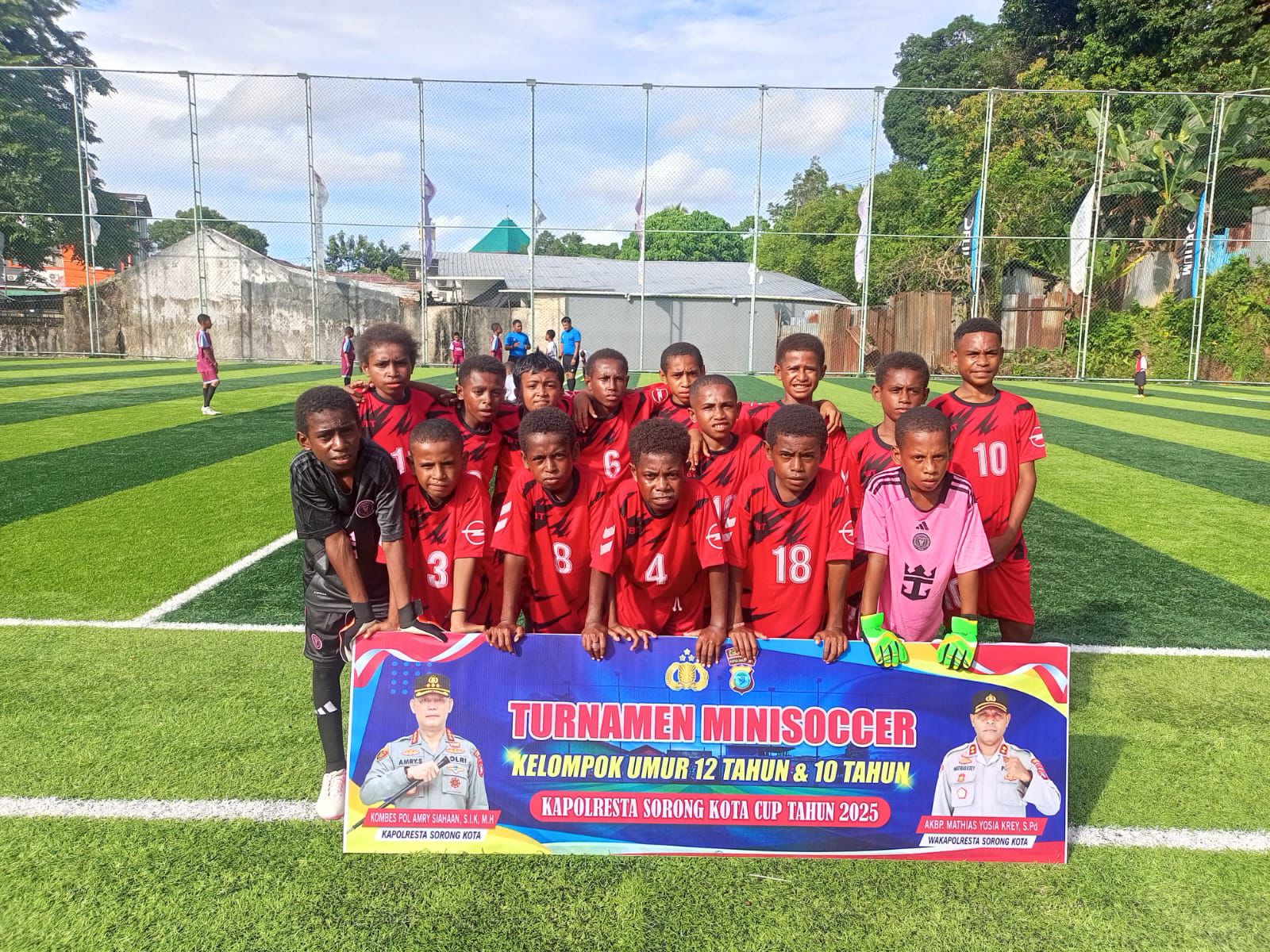 Binaan Kapolresta Sorong Kota, Kokoda FC Menang 4–2 di Laga Pembuka Mini Soccer Kapolresta Cup 2025