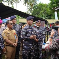 Semarak HUT Armada RI 2025: TNI AL Gelar Baksos Akbar dan Tanam 1.000 Mangrove di Katapop Pantai Kabupaten Sorong