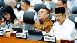 Asrenum Panglima TNI Paparkan Peran TNI dalam Penanggulangan Bencana di Hadapan Tim Pengawas DPR RI