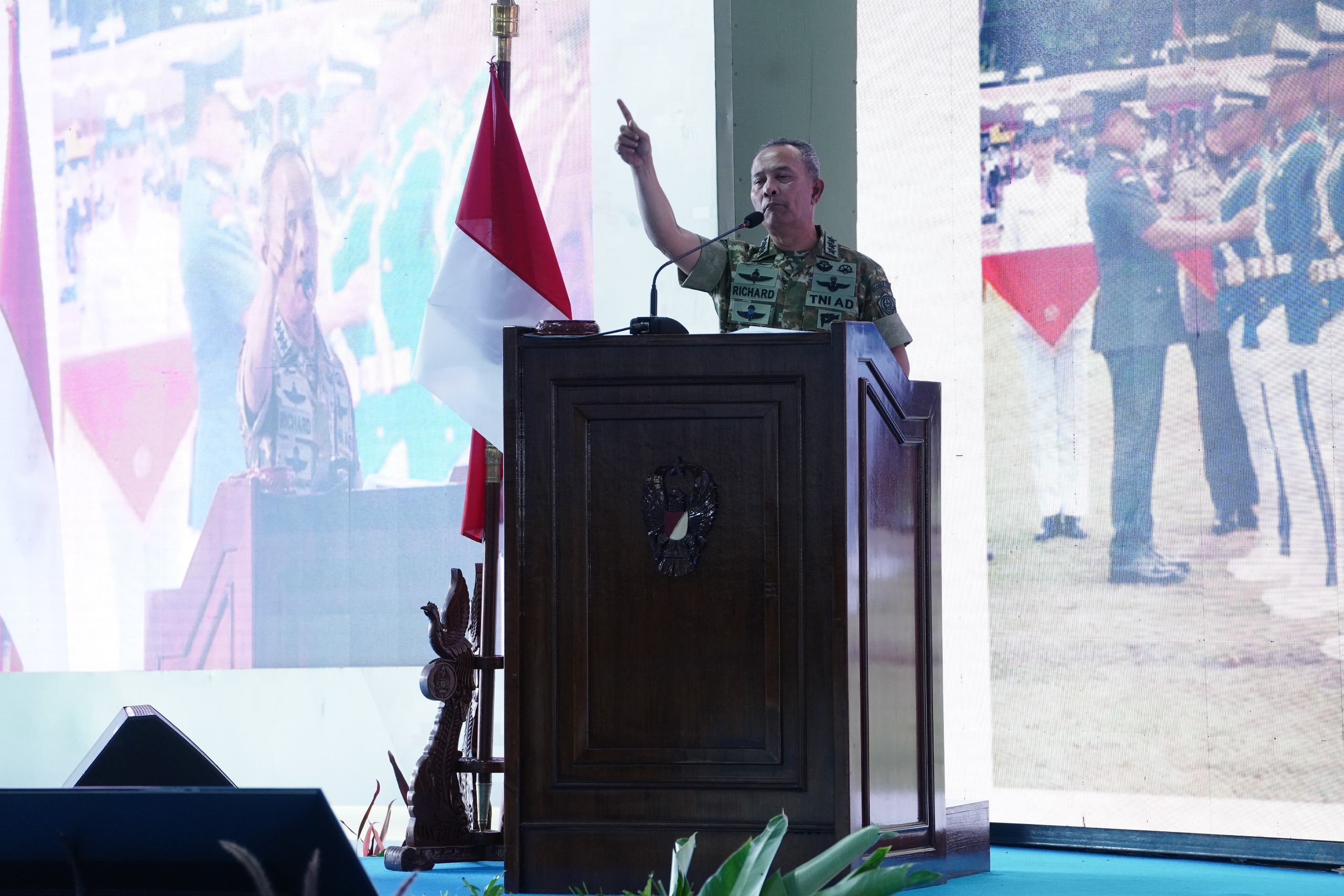 Panglima TNI Instruksikan Jajaran TNI AD Jaga Kondusifitas dan Ketahanan Nasional di Apel Dansatkowil 2025