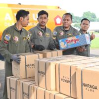 TNI Kembali Distribusikan Bantuan Kemanusiaan ke Wilayah Terdampak