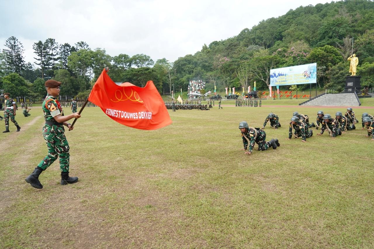 Gubernur Akmil Hadiri Pembukaan Mapenaling Pratar 2025/2026
