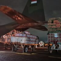 Lanud SMH Kirim 14 Ton Bantuan Kemanusiaan untuk Aceh, Sumut, dan Sumbar