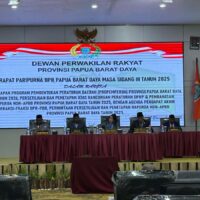 Perkuat Sinergi Daerah, Armada III Hadiri Rapat Paripurna DPR Papua Barat Daya