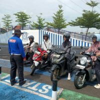 Tak Ada Peluit, Tak Ada Tegangan: Warga Tuban Akhirnya Berani Bicara pada Polisi