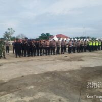 Usai Apel Gabungan, Personel Kodim 1505/Tidore Langsung Siaga di Pos Pengamanan