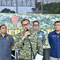 Ratusan Ton Bantuan Terbang ke Sumatera, TNI Percepat Operasi Kemanusiaan