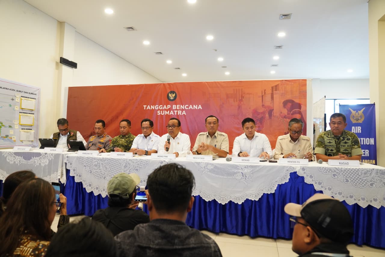 Panglima TNI: 36.636 Personel Dikerahkan Tangani Bencana di Wilayah Sumatera