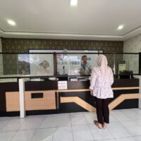 Tak Lagi Tegang Urus Kendaraan, Warga Tuban Merasa Ditemani Polisi