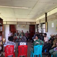 Perkokoh Tali Silaturahmi Serta Kemanunggalan, Babinsa Koramil Agimuga Gelar Komsos Bersama Tokoh Masyarakat Di Wilayah Binaan