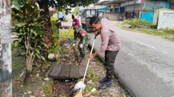 Ciptakan Lingkungan Yang Bersih, Babinsa Koramil Kota Ajak Warga Bersihkan Sampah