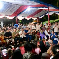 Wakil Panglima TNI Dampingi Presiden Prabowo Subianto Doa Bersama Warga Terdampak Bencana di Malam Tahun Baru 2026