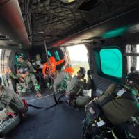 Lanud Sultan Hasanuddin Kembali Kerahkan Helikopter Caracal Dan Boeing Intai Strategis, Lokasi Jatuhnya Pesawat ATR 42-500 Berhasil Diidentifikasi