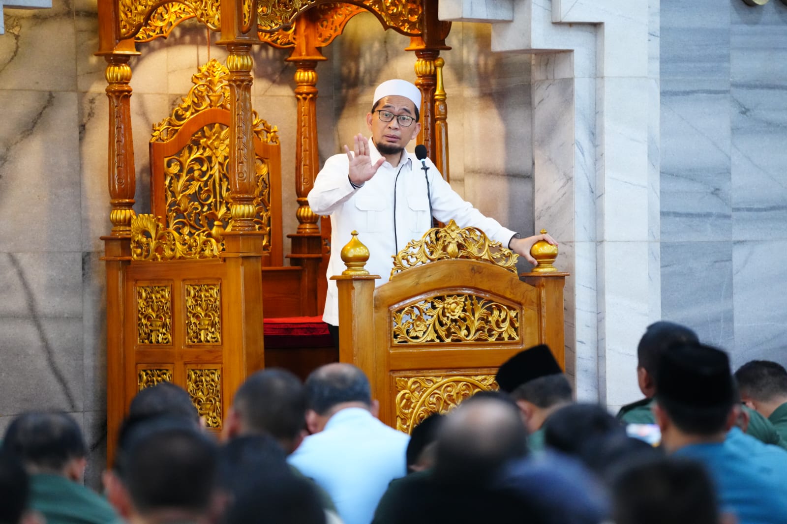 Panglima TNI Hadiri Peringatan Isra Mi’raj 1447 H Tahun 2026 Panglima TNI Hadiri Peringatan Isra Mi’raj 1447 H Tahun 2026