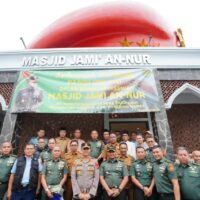 Panglima TNI Resmikan Masjid Kubah Baret Merah di Bandung Barat
