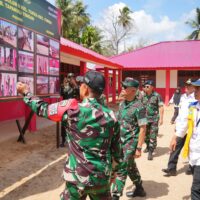 Kasum TNI Tinjau  Pembangunan Huntara-Huntap  di Tapanuli Selatan