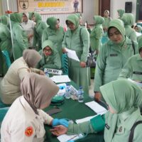 HUT Persit KCK ke- 80, Kodim Bojonegoro Gelar Pemeriksaan EKG dan HPV DNA