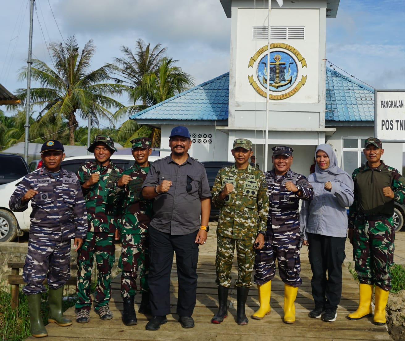 Satgas Kuala TNI-Jhonlin Bergerak Cepat, Atasi Sedimentasi Muara Kuala Penaga Satgas Kuala TNI-Jhonlin Bergerak Cepat, Atasi Sedimentasi Muara Kuala Penaga