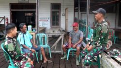 Humanis dan Akrab, Letda Inf Iskan Dwi Wardana Bangun Komsos Bersama Warga Kampung Tering Lama