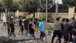 Seragam Media Tak Lindungi dari Kekerasan: Wartawan Dipukul Saat Jalankan Tugas Jurnalistik