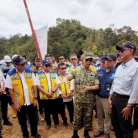 Tinjau Lokasi Terdampak Bencana, Kasum TNI Cek Pembangunan Huntara di Tapanuli Tengah