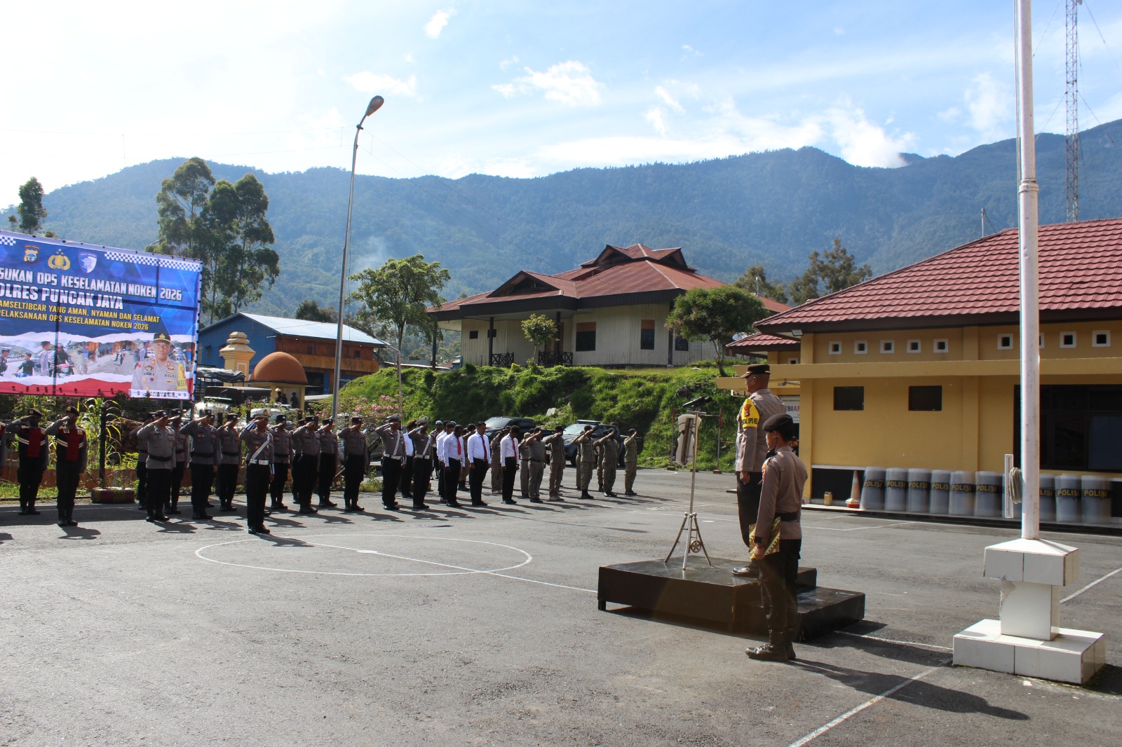 Kodim 1714/PJ Berpartisipasi Dalam Apel Gelar Pasukan Operasi Keselamatan Noken 2026 di Polres/PJ