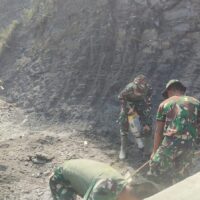 Jembatan Gantung Desa Burlah Aceh Tengah Tembus 50 Persen, TNI AD Percepat Akses Antar Desa