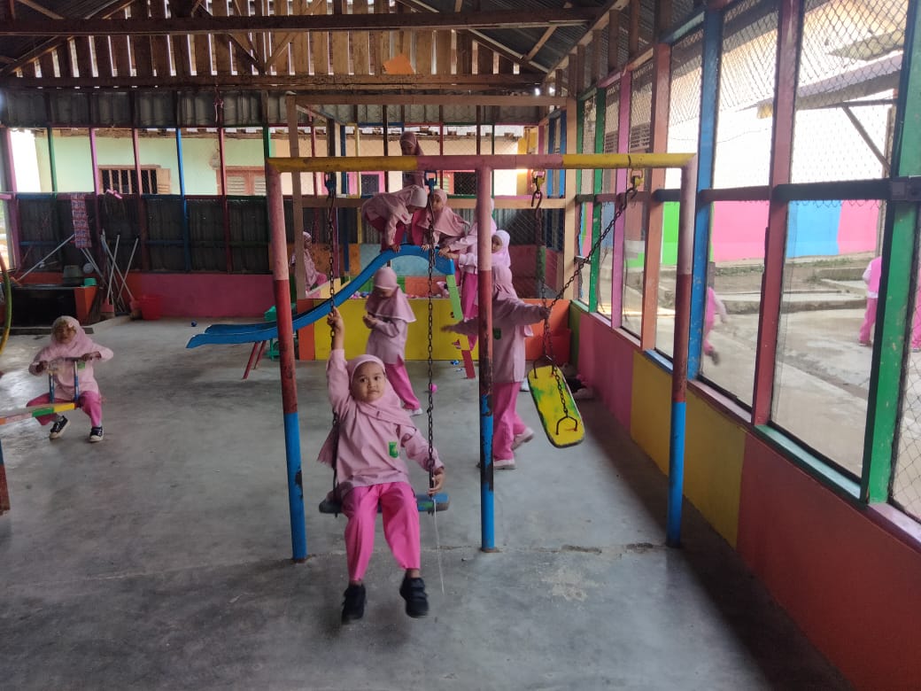 Hadir untuk Rakyat, TNI AD Pulihkan SD dan TK Terdampak Bencana di Tapanuli Selatan