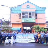 Gerakan Indonesia ASRI, Personel Lanud Sultan Hasanuddin Bersihkan Kawasan Terminal dan Pasar Daya