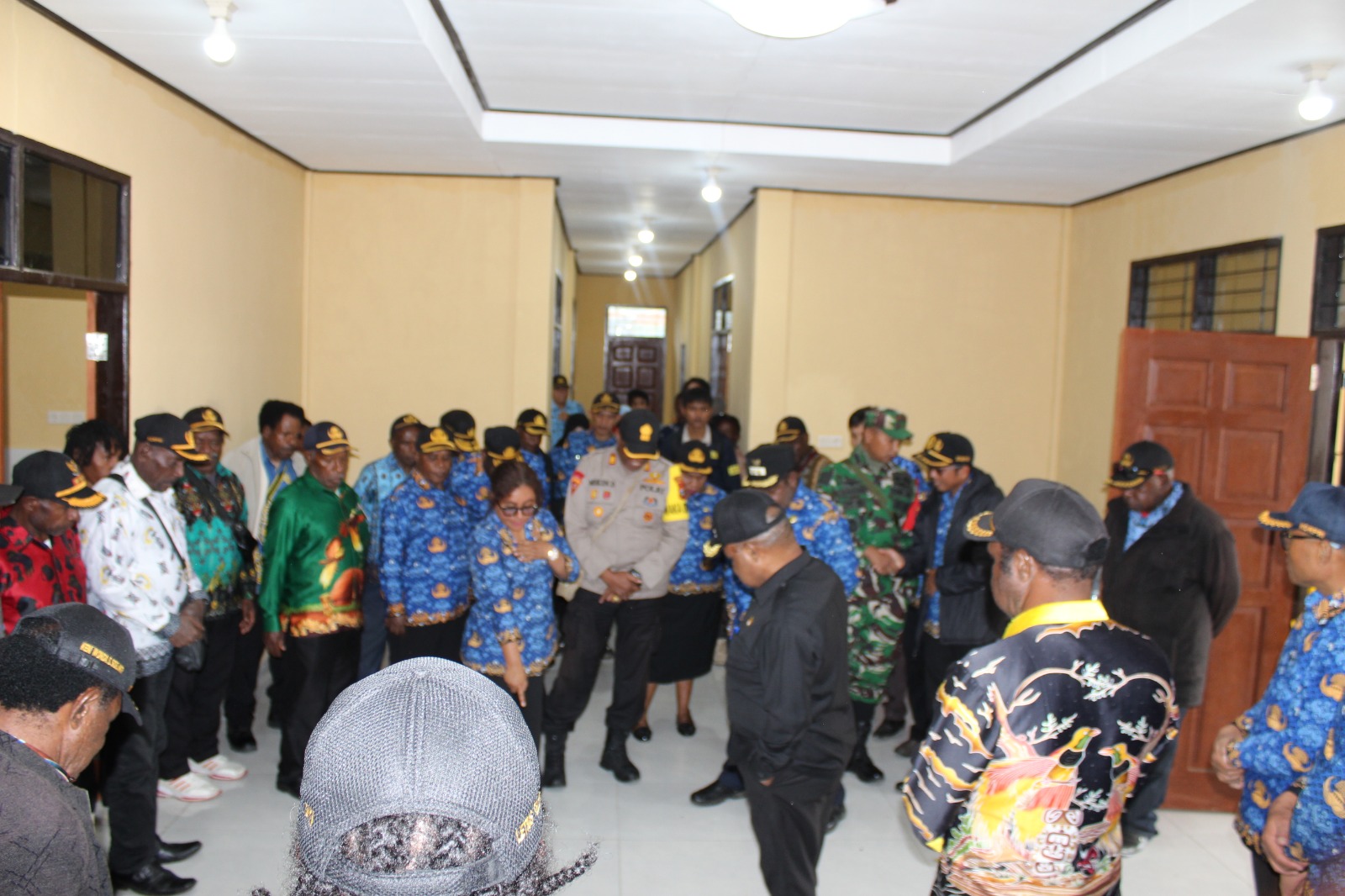 Dandim 1714/PJ Dukung Pemerintah Daerah Peresmian Gedung Lubung Pangan Dinas Ketahanan Pangan Kabupaten Puncak Jaya Dandim 1714/PJ Dukung Pemerintah Daerah Peresmian Gedung Lubung Pangan Dinas Ketahanan Pangan Kabupaten Puncak Jaya