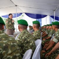 Pastikan Kesiapan Satuan, Wapang TNI Mendampingi Menhan RI Tinjau Yonif TP 848/SPC di Lampung