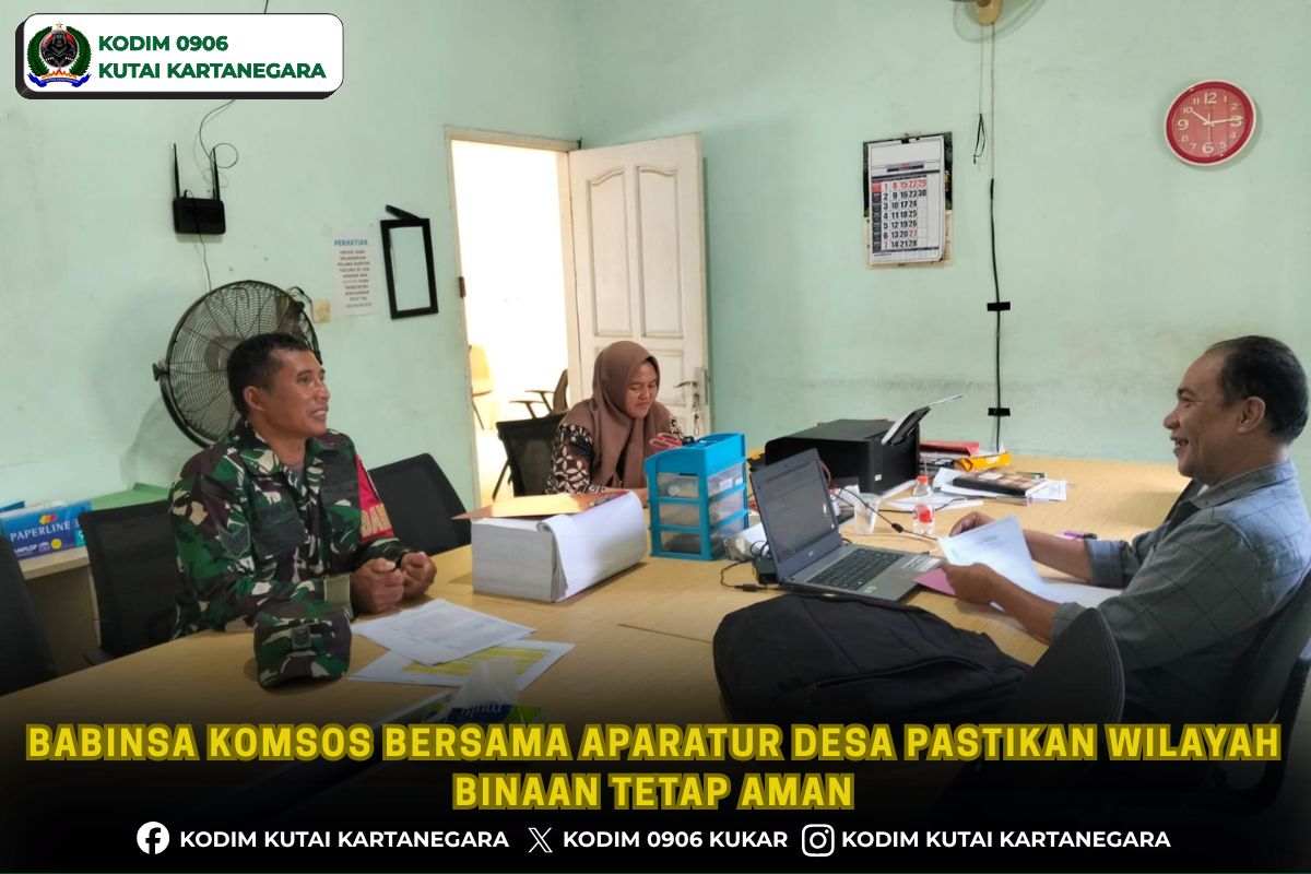 Babinsa Komsos Bersama Aparatur Desa Pastikan Wilayah Binaan Tetap Aman Babinsa Komsos Bersama Aparatur Desa Pastikan Wilayah Binaan Tetap Aman