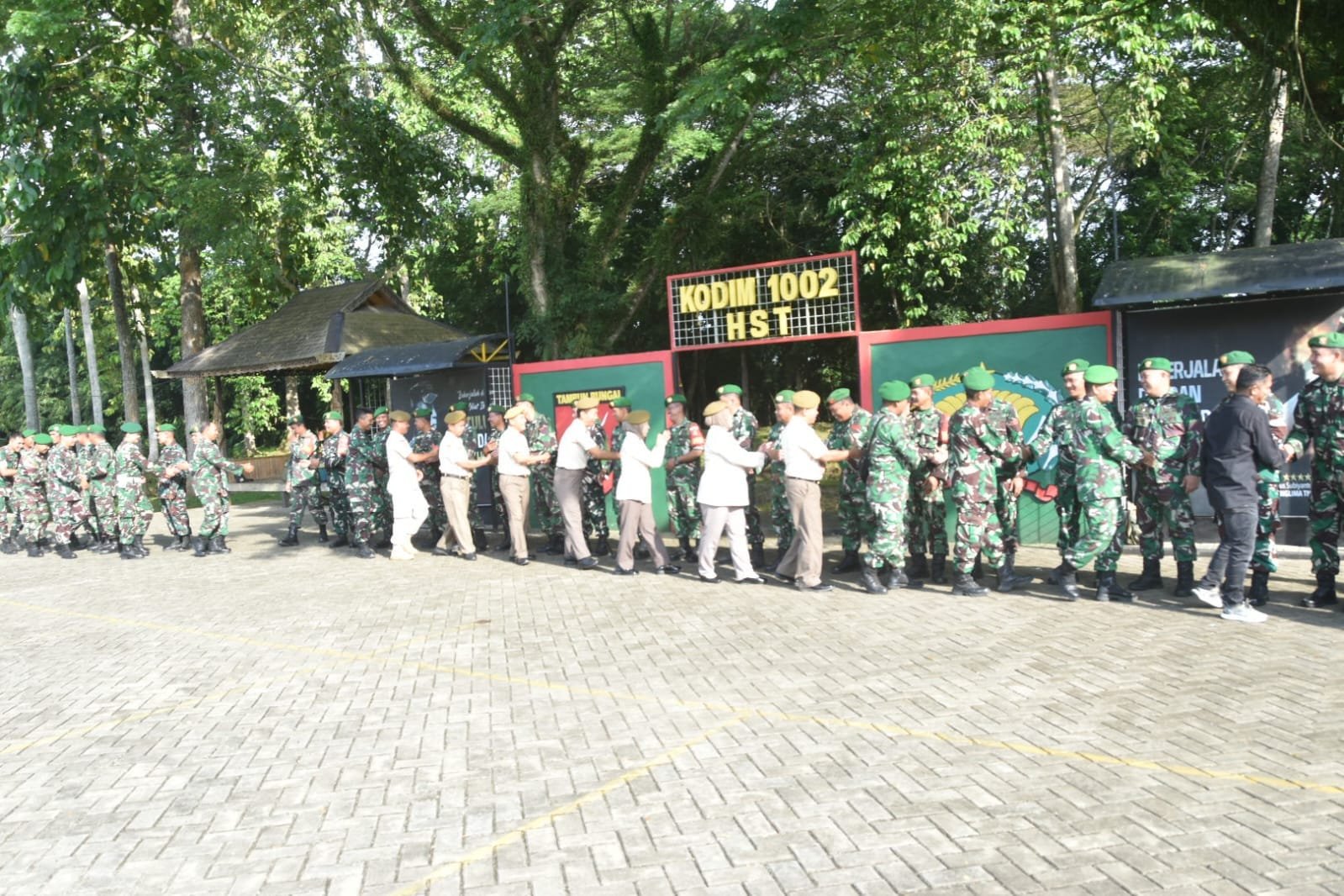 Usai Lebaran, Kodim 1002/HST Perkuat Soliditas Melalui Halal Bihalal