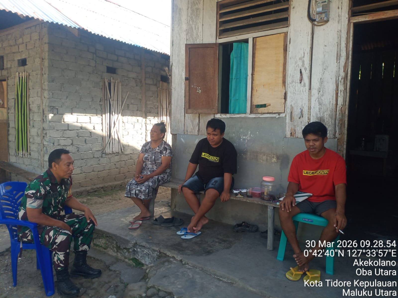 Jalin Silaturahmi, Babinsa Koramil 1505-05/Sofifi Komsos Bersama Warga Binaan