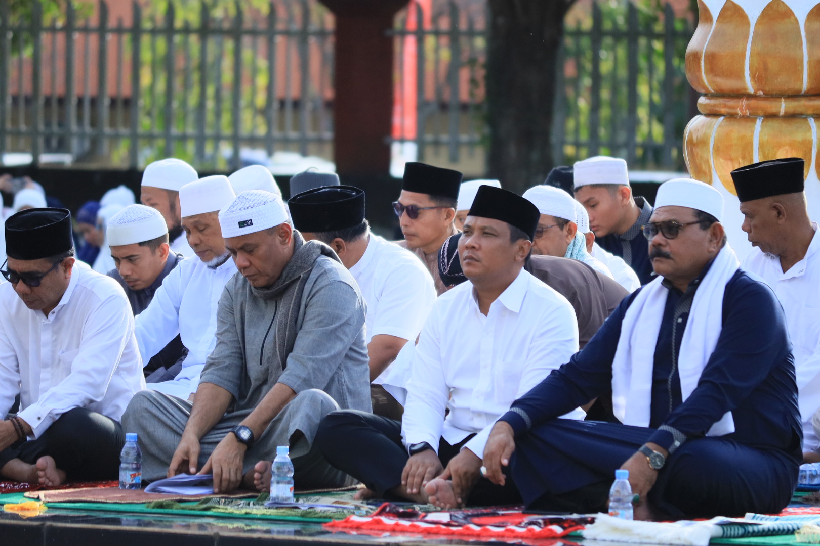 Pererat Silaturahmi, Dandim 1505/Tidore Shalat Idul Fitri Bersama Forkopimda