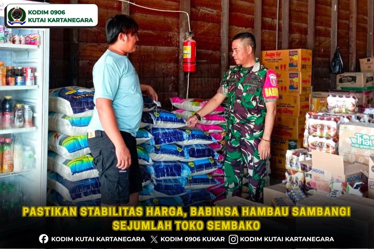 Pastikan Stabilitas Harga, Babinsa Hambau Sambangi Sejumlah Toko Sembako