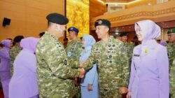 Irjen TNI Pimpin Upacara Laporan Korps Kenaikan Pangkat 54 Perwira Tinggi TNI