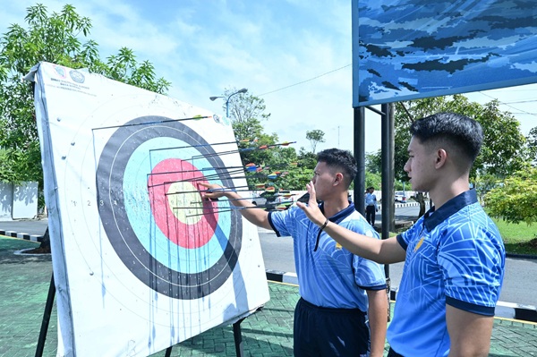 Meriah dan Penuh Kebersamaan, Lomba Panahan Warnai HUT ke-80 TNI AU di Lanud Sjamsudin Noor
