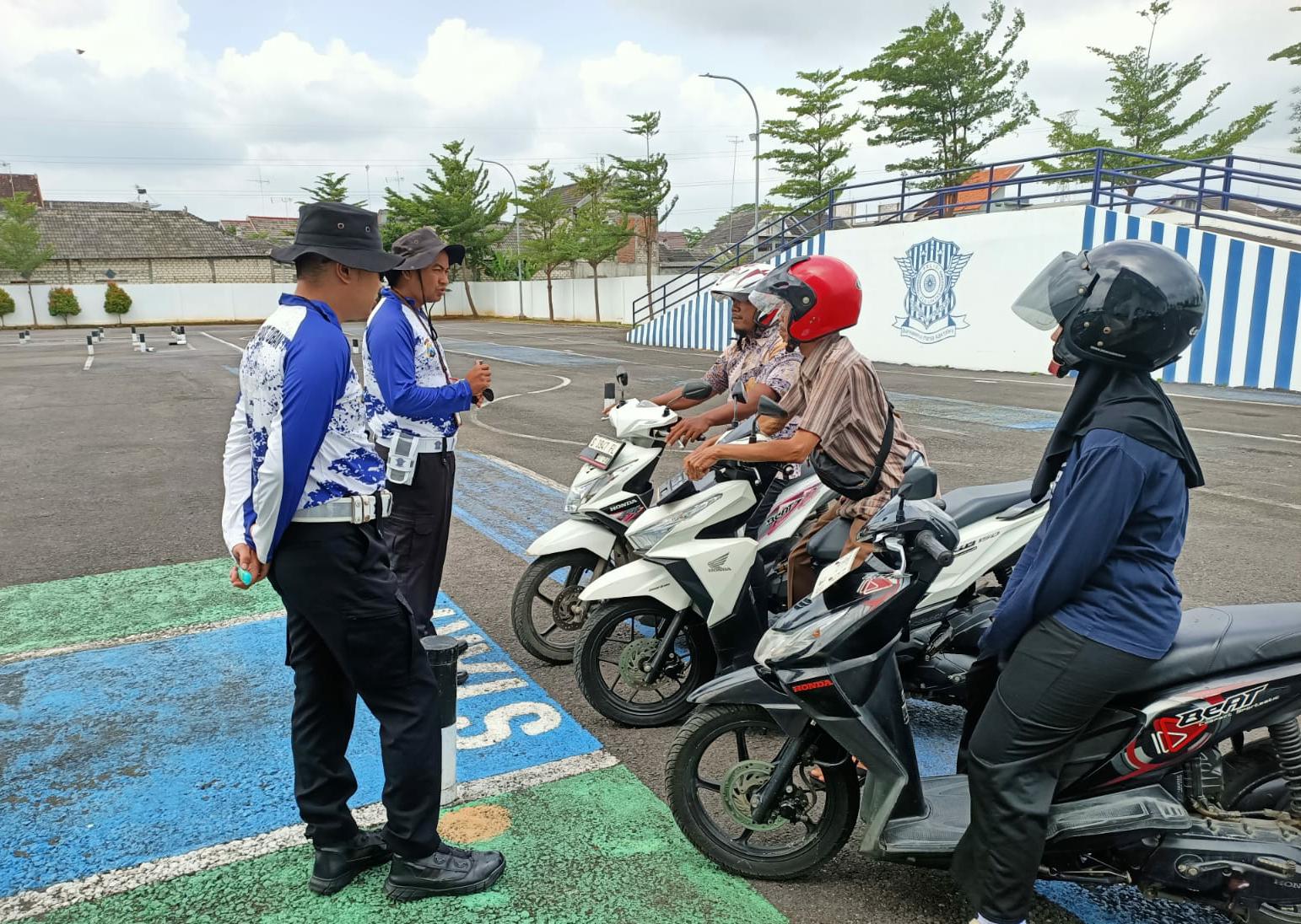 Layanan SIM hingga Pajak Kini Lebih Mudah Lewat Polantas Menyapa