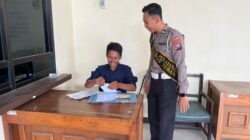 Lewat Program Polantas Menyapa, Satlantas Polres Tuban Dekatkan Layanan Pembuatan SIM dan Dokumen Kendaraan