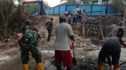 Pembangunan Jembatan Garuda Terus Dikebut, Kodim 1505/Tidore Bersama Warga Fokus Pemasangan Batu Pondasi Wing Jembatan 