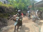 Akses Jalan Sempit, Danrem 083/Bdj Tinjau Lokasi TMMD Ke-128 Gunakan Motor Dinas Babinsa