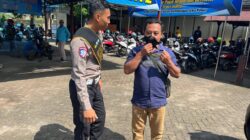 Suasana Jalanan Tuban Berubah, Warga Antre Tanya STNK ke Polantas Tuban